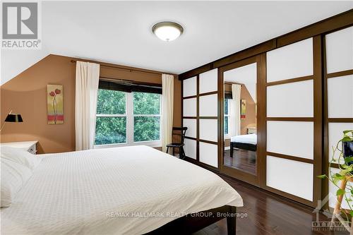 1231 Shillington Avenue, Ottawa, ON - Indoor Photo Showing Bedroom