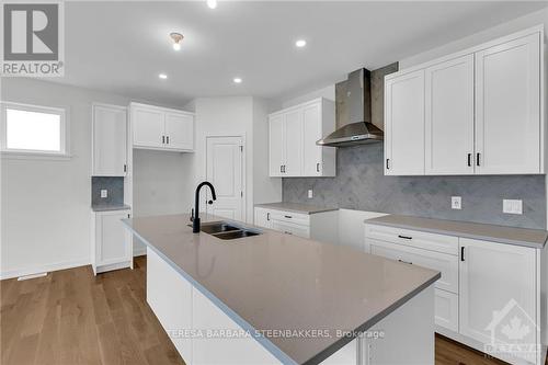 783 Kenny Gordon Avenue, Ottawa, ON - Indoor Photo Showing Kitchen With Double Sink