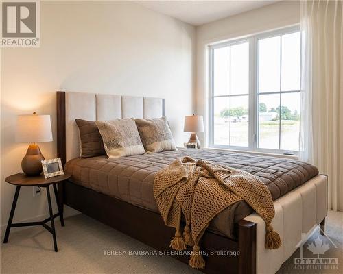 783 Kenny Gordon Avenue, Ottawa, ON - Indoor Photo Showing Bedroom