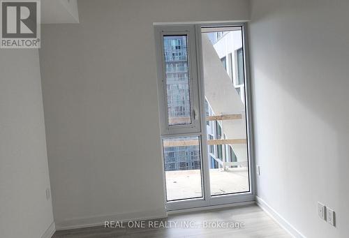 931 - 230 Simcoe Street, Toronto, ON - Indoor Photo Showing Other Room