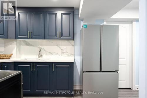 Bsmt - 29 Brockman Crescent, Ajax, ON - Indoor Photo Showing Kitchen