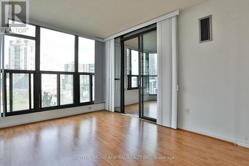 803 - 33 Elmhurst Avenue, Toronto, ON - Indoor Photo Showing Other Room