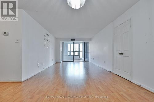 803 - 33 Elmhurst Avenue, Toronto, ON - Indoor Photo Showing Other Room