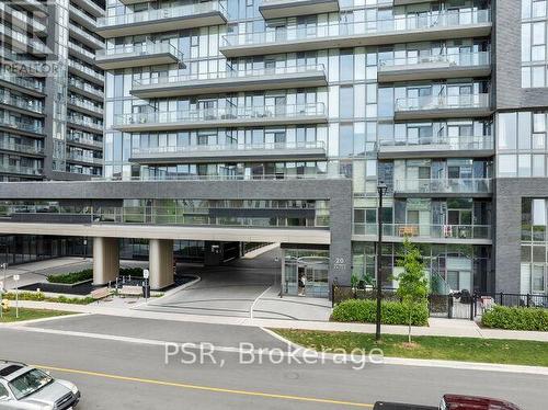 704 - 20 Gatineau Drive E, Vaughan, ON - Outdoor With Balcony With Facade