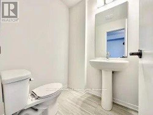 2 - 260 Twelfth Street, Toronto, ON - Indoor Photo Showing Bathroom