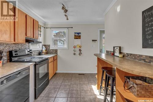 220 Elgin Crescent, Lumsden, SK - Indoor Photo Showing Kitchen