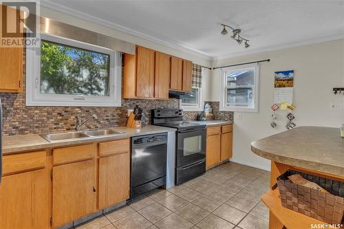 220 Elgin Crescent, Lumsden, SK - Indoor Photo Showing Kitchen With Double Sink