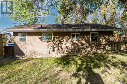 220 Elgin Crescent, Lumsden, SK - Outdoor