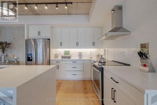 2306 - 505 Talbot Street, London, ON - Indoor Photo Showing Kitchen With Upgraded Kitchen