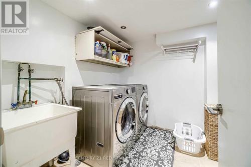 6708 Opera Glass Crescent, Mississauga, ON - Indoor Photo Showing Laundry Room