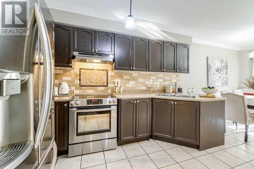 6708 Opera Glass Crescent, Mississauga, ON - Indoor Photo Showing Kitchen With Double Sink