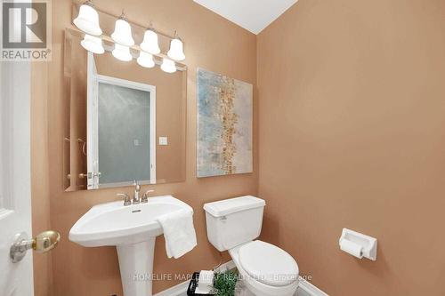 109 Major Wm. Sharpe Drive, Brampton, ON - Indoor Photo Showing Bathroom