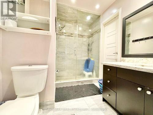 103 Chalfield Lane, Mississauga, ON - Indoor Photo Showing Bathroom