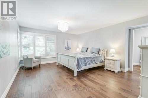 284 Lawson Street, Oakville, ON - Indoor Photo Showing Bedroom