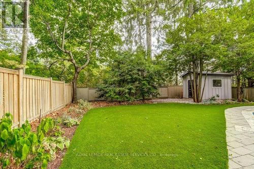 284 Lawson Street, Oakville, ON - Outdoor With Backyard