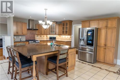 6547 Sapphire Drive, Cornwall, ON - Indoor Photo Showing Kitchen