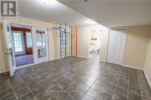 6547 Sapphire Drive, South Glengarry, ON - Indoor Photo Showing Other Room