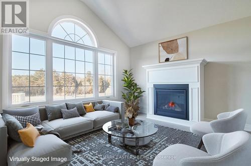 37 Coldbrook Drive, Cavan Monaghan (Millbrook), ON - Indoor Photo Showing Living Room With Fireplace