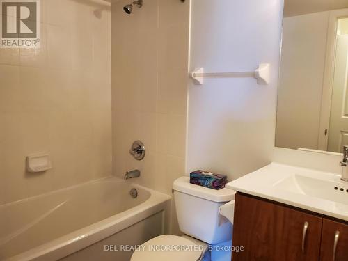 2505 - 5791 Yonge Street, Toronto, ON - Indoor Photo Showing Bathroom