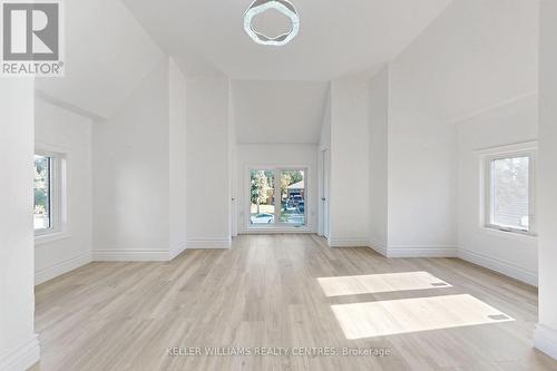 121 Earlton Road, Toronto, ON - Indoor Photo Showing Other Room