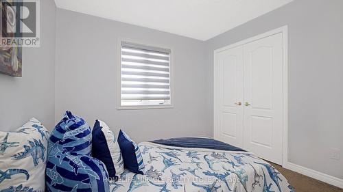 58 Masken Circle, Brampton, ON - Indoor Photo Showing Bedroom