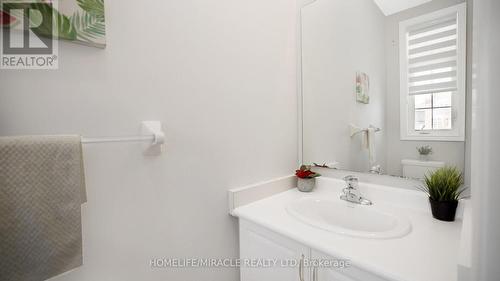 58 Masken Circle, Brampton, ON - Indoor Photo Showing Bathroom