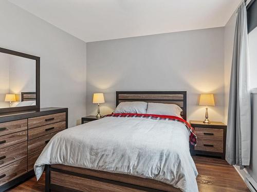 Master bedroom - 8-260 Rue Anne-Hébert, Saint-Basile-Le-Grand, QC - Indoor Photo Showing Bedroom