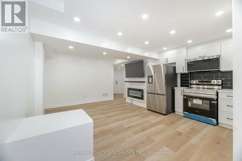 Bsmt - 190 Manly Lane, Milton, ON - Indoor Photo Showing Kitchen