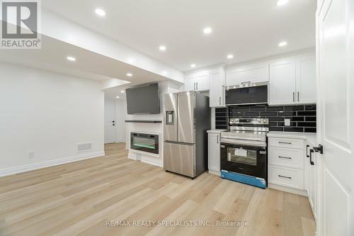 Bsmt - 190 Manly Lane, Milton, ON - Indoor Photo Showing Kitchen