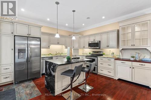 159 Albert Street, Cobourg, ON - Indoor Photo Showing Kitchen With Upgraded Kitchen