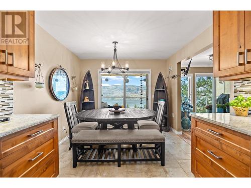 4630A Ponderosa Drive Unit# 102, Peachland, BC - Indoor Photo Showing Dining Room