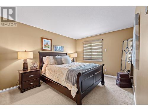 4630A Ponderosa Drive Unit# 102, Peachland, BC - Indoor Photo Showing Bedroom