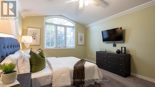 1174 Aintree Road, London, ON - Indoor Photo Showing Bedroom