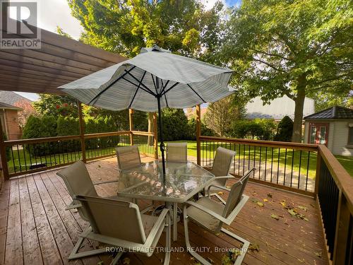 1174 Aintree Road, London, ON - Outdoor With Deck Patio Veranda