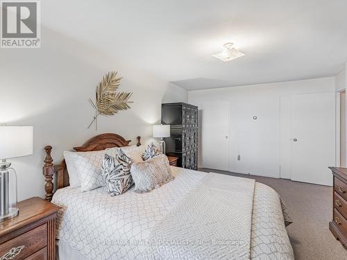 1204 - 61 Richview Road, Toronto, ON - Indoor Photo Showing Bedroom