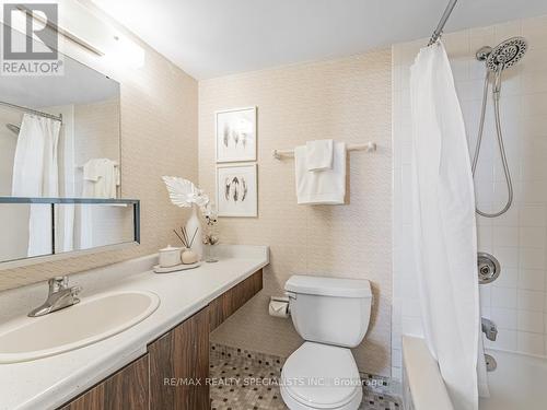 1204 - 61 Richview Road, Toronto, ON - Indoor Photo Showing Bathroom