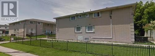 5 - 1122 Upper Wellington Street, Hamilton, ON - Outdoor