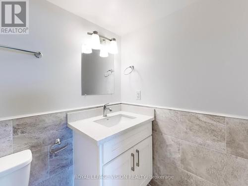 1714 - 100 Wingarden Court, Toronto, ON - Indoor Photo Showing Bathroom