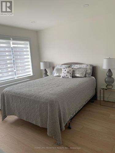 17 Bertram Street, Toronto, ON - Indoor Photo Showing Bedroom