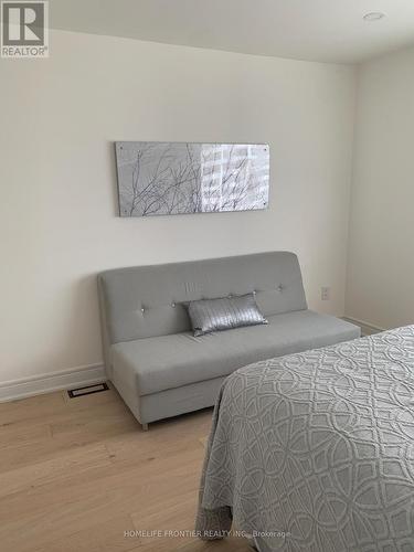 17 Bertram Street, Toronto, ON - Indoor Photo Showing Bedroom