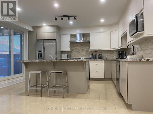 17 Bertram Street, Toronto, ON - Indoor Photo Showing Kitchen With Upgraded Kitchen