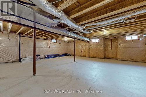 125 Joseph Hartman Crescent, Aurora, ON - Indoor Photo Showing Basement