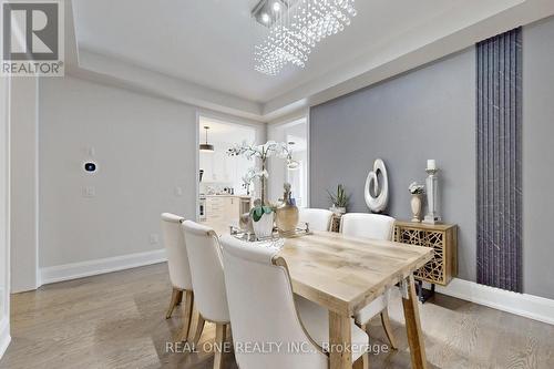 125 Joseph Hartman Crescent, Aurora, ON - Indoor Photo Showing Dining Room