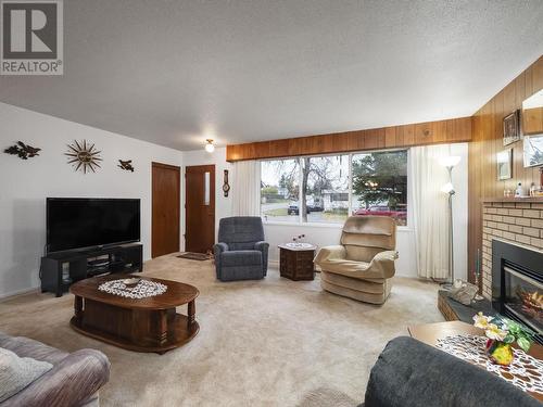 2585 Ewert Crescent, Prince George, BC - Indoor Photo Showing Living Room With Fireplace