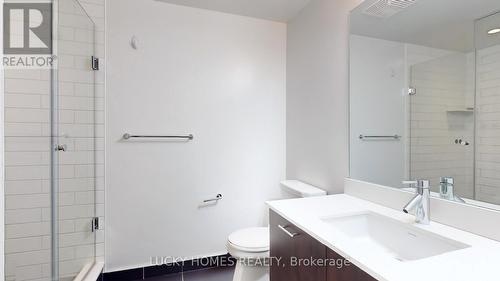 703 - 2212 Lake Shore Boulevard W, Toronto, ON - Indoor Photo Showing Bathroom