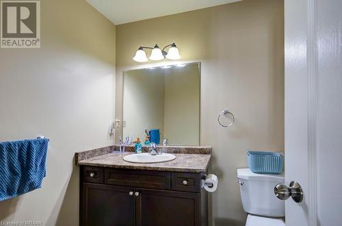 445 Sales Drive, Woodstock, ON - Indoor Photo Showing Bathroom