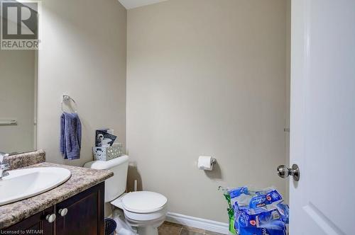 445 Sales Drive, Woodstock, ON - Indoor Photo Showing Bathroom