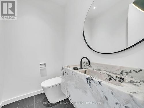 16 Bayswater Road, Quinte West, ON - Indoor Photo Showing Bathroom