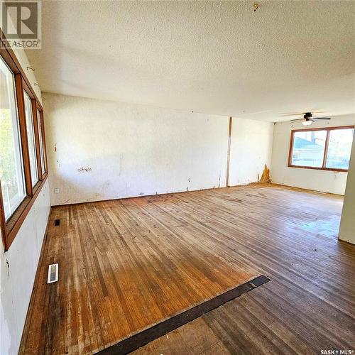 1123 Broadview Road, Esterhazy, SK - Indoor Photo Showing Other Room