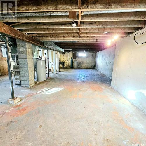 1123 Broadview Road, Esterhazy, SK - Indoor Photo Showing Basement